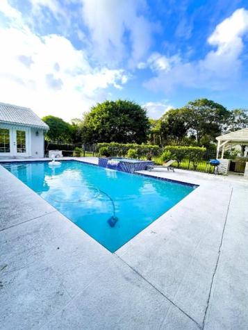 14183 Greentree Trail Wellington FL 33414