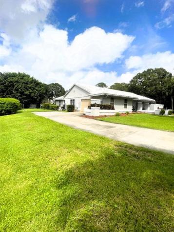 14183 Greentree Trail Wellington FL 33414