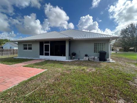1301 SW 83rd Avenue Okeechobee FL 34974