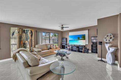 1961 NE 31st Street Lighthouse Point FL 33064
