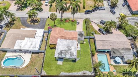 1961 NE 31st Street Lighthouse Point FL 33064