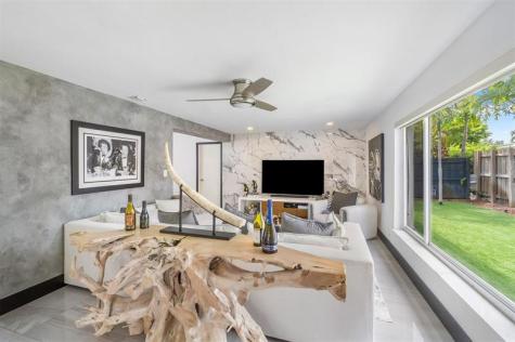 2117 NE 29th Street Fort Lauderdale FL 33306