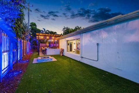 2117 NE 29th Street Fort Lauderdale FL 33306
