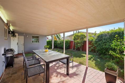 8930 SW 38th Street Miami FL 33165