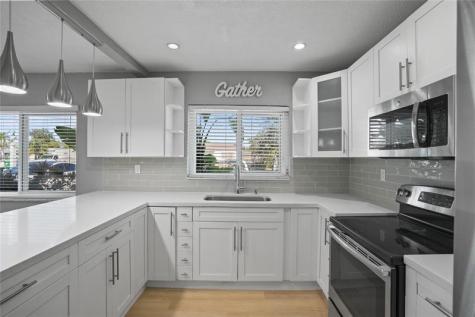 8930 SW 38th Street Miami FL 33165