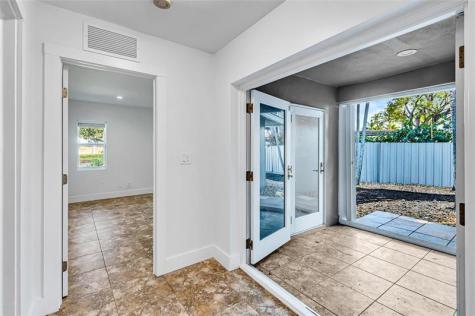 1760 NE 40th Court Oakland Park FL 33334