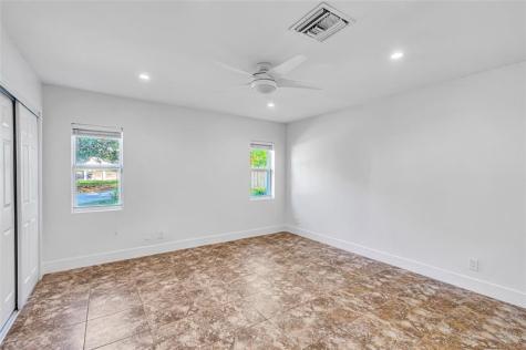1760 NE 40th Court Oakland Park FL 33334