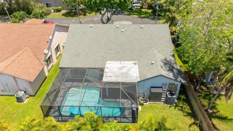 9910 NW 53rd Court Coral Springs FL 33076