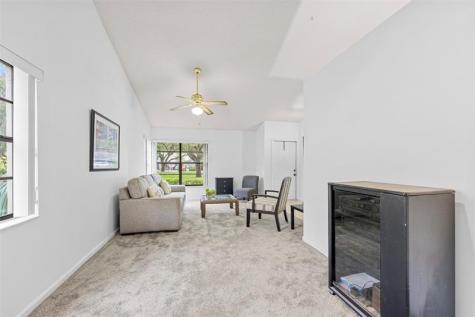 425 Shadow Wood Lane Coral Springs FL 33071
