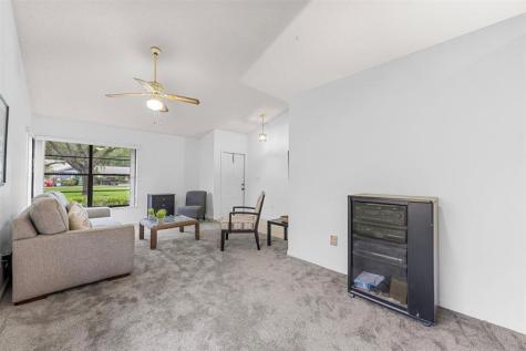 425 Shadow Wood Lane Coral Springs FL 33071