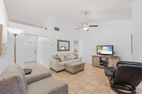 425 Shadow Wood Lane Coral Springs FL 33071