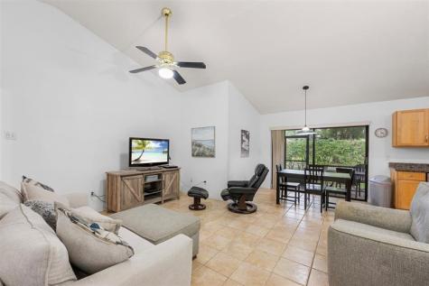 425 Shadow Wood Lane Coral Springs FL 33071
