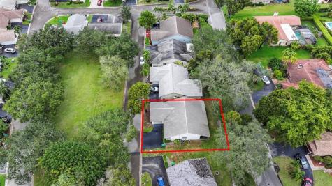 425 Shadow Wood Lane Coral Springs FL 33071