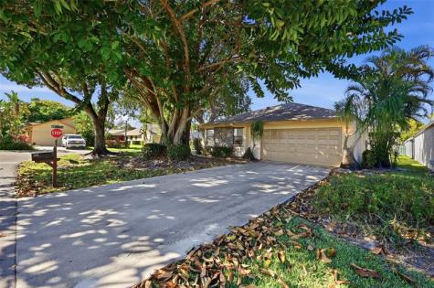 2495 NW 14th Street Delray Beach FL 33445