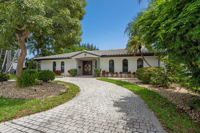 5570 NE 26 Avenue Fort Lauderdale FL 33308