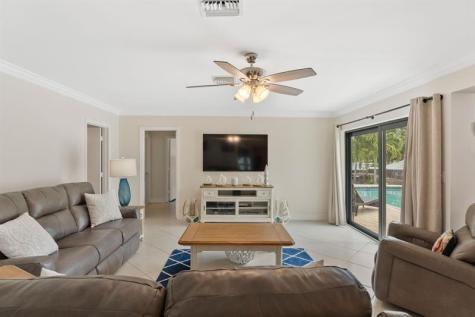 5570 NE 26 Avenue Fort Lauderdale FL 33308