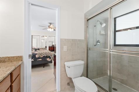 5570 NE 26 Avenue Fort Lauderdale FL 33308