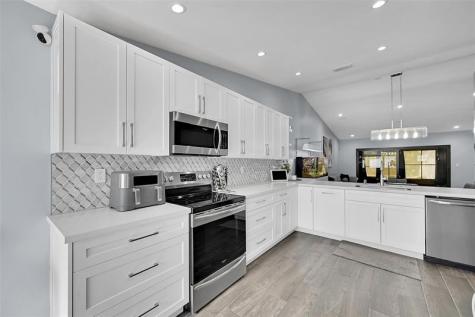 14 Afton Place Boynton Beach FL 33426