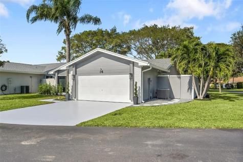 14 Afton Place Boynton Beach FL 33426