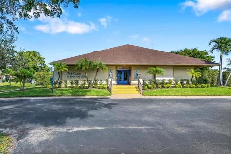 14 Afton Place Boynton Beach FL 33426