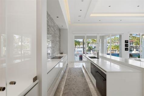 2530 Lucille Drive Fort Lauderdale FL 33316