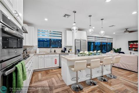 605 NE 15th Avenue Fort Lauderdale FL 33304