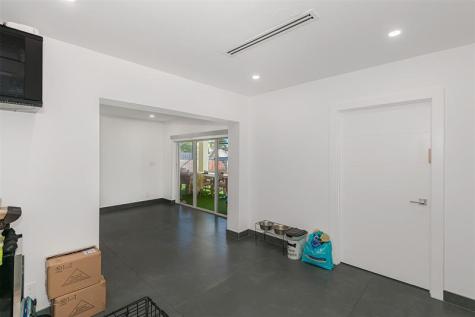 5300 Garfield Street Hollywood FL 33021