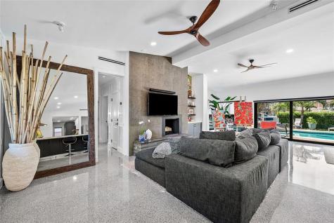 801 Solar Isle Drive Fort Lauderdale FL 33301