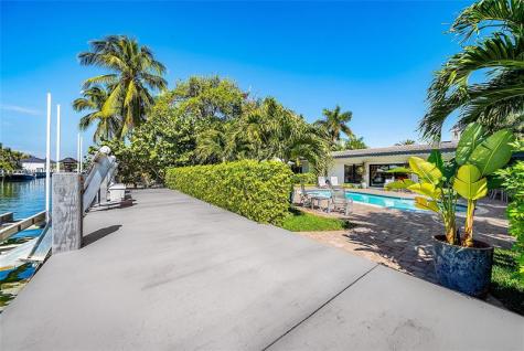 801 Solar Isle Drive Fort Lauderdale FL 33301