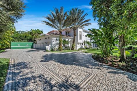 4955 SW 83rd Street Miami FL 33143