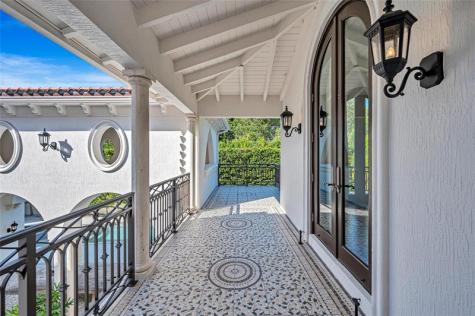 4955 SW 83rd Street Miami FL 33143