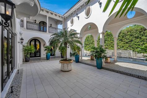 4955 SW 83rd Street Miami FL 33143