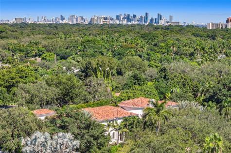 4955 SW 83rd Street Miami FL 33143