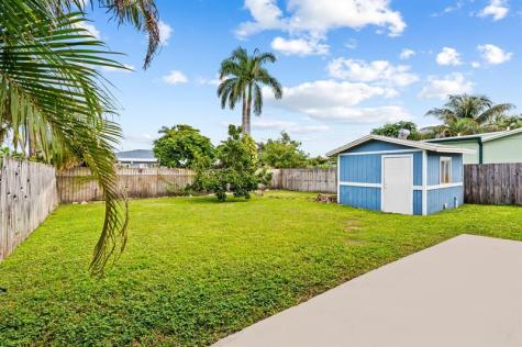 41 NE 46th Street Oakland Park FL 33334