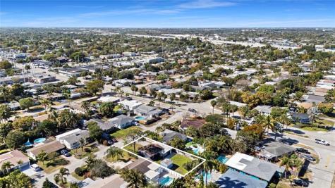 41 NE 46th Street Oakland Park FL 33334