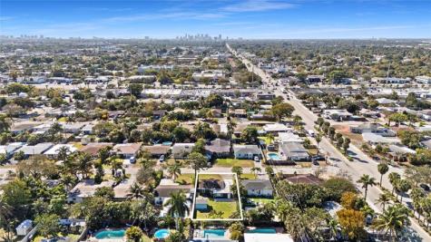 41 NE 46th Street Oakland Park FL 33334