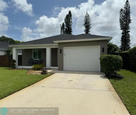 2310 NW 2nd Street Pompano Beach FL 33069
