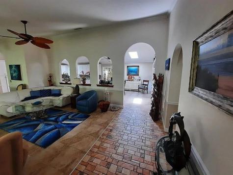 155 31ST Avenue Vero Beach FL 32968