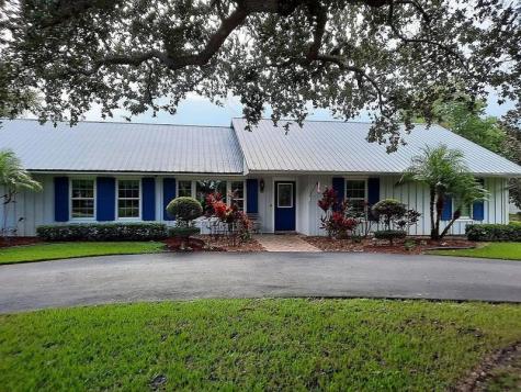 155 31ST Avenue Vero Beach FL 32968