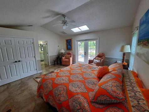 155 31ST Avenue Vero Beach FL 32968