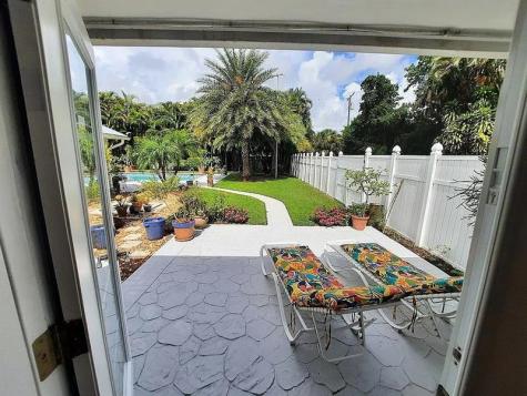 155 31ST Avenue Vero Beach FL 32968