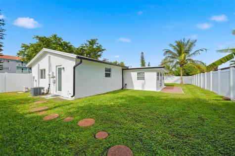 1400 SE 8th Avenue Deerfield Beach FL 33441