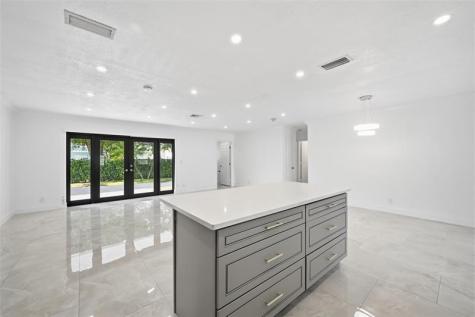 1400 SE 8th Avenue Deerfield Beach FL 33441