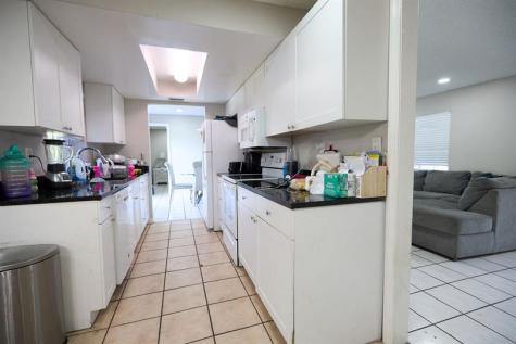 6597 Salem Street North Lauderdale FL 33068