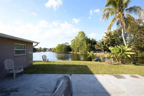 6597 Salem Street North Lauderdale FL 33068