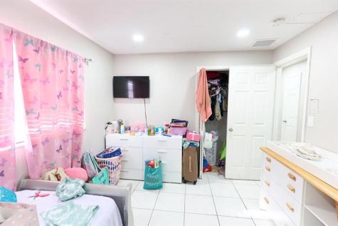 6597 Salem Street North Lauderdale FL 33068