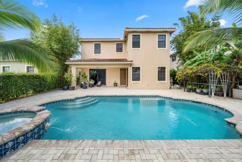 7302 NW 111th Way Parkland FL 33076