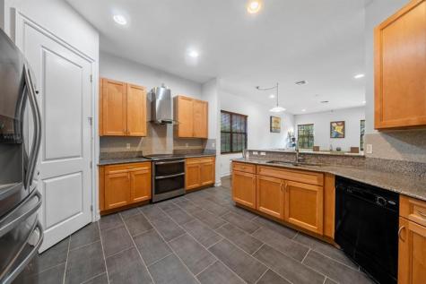 7302 NW 111th Way Parkland FL 33076