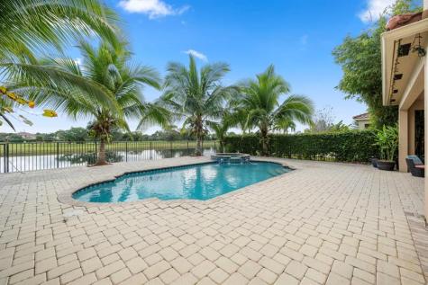 7302 NW 111th Way Parkland FL 33076