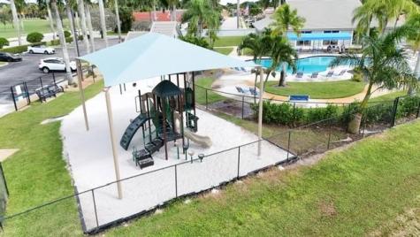 6302 Harbour Oak Drive Lake Worth FL 33467